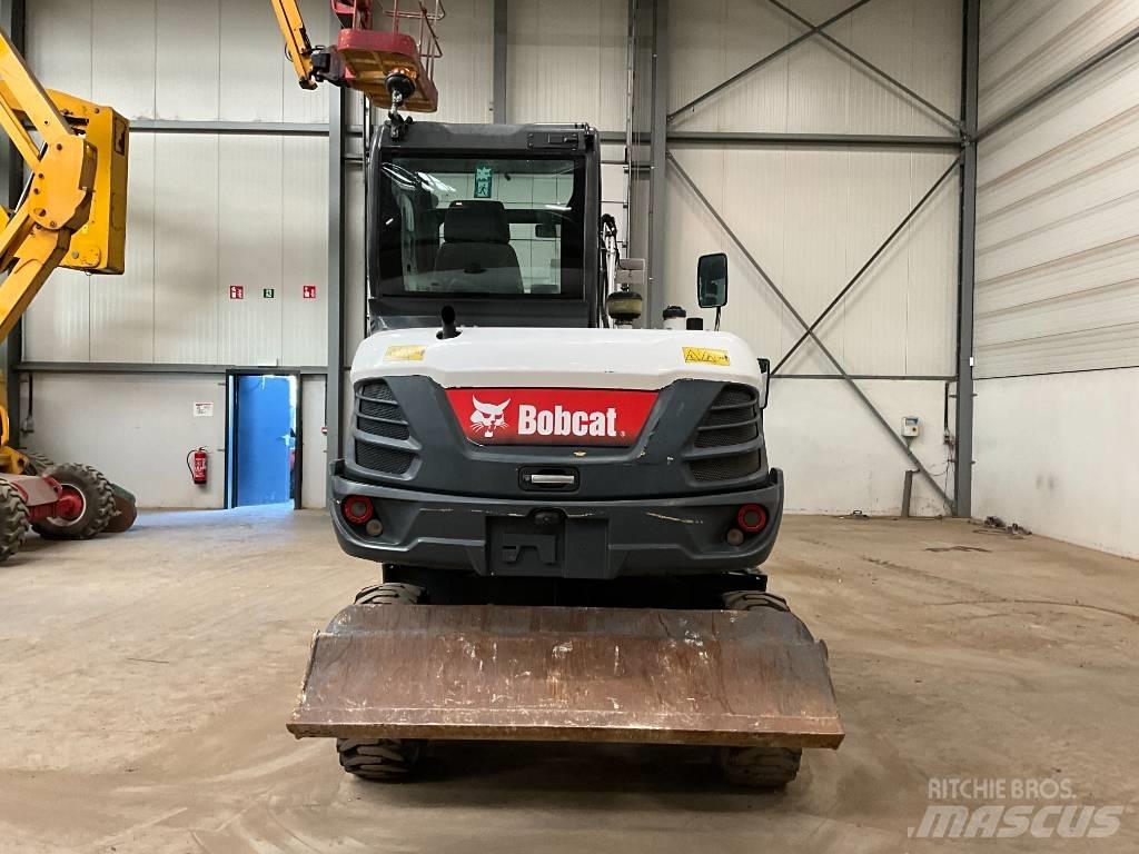 Bobcat E 57 W Ekskavatori uz riteņiem