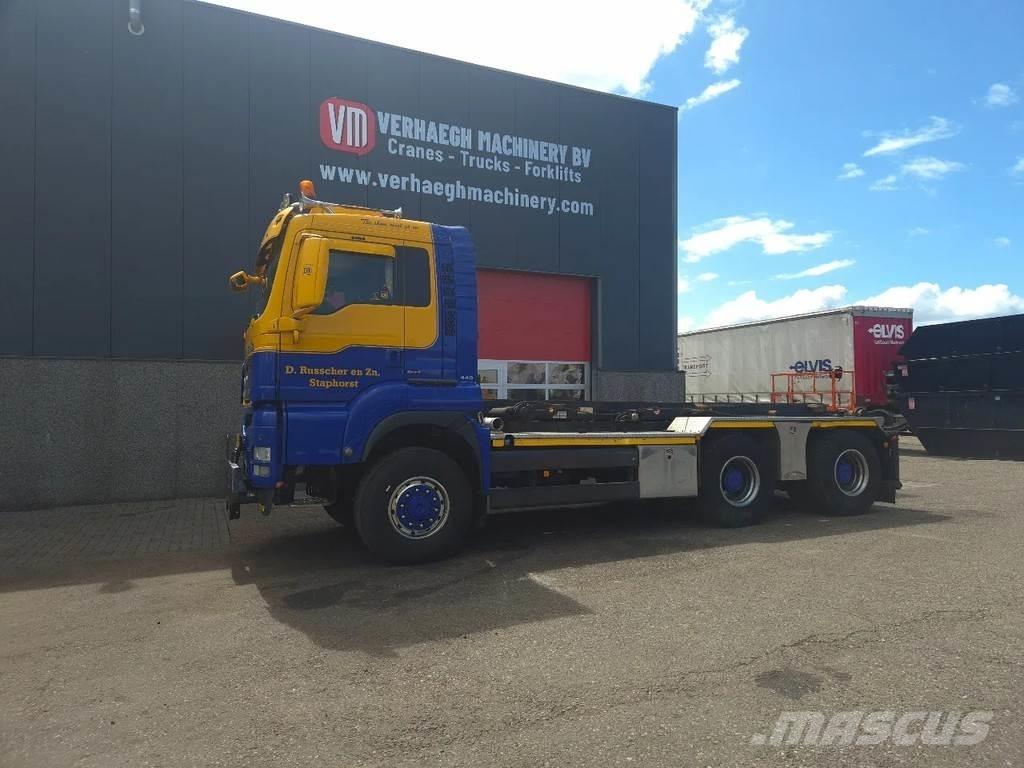 MAN TGS 24.440 Treileri ar āķi