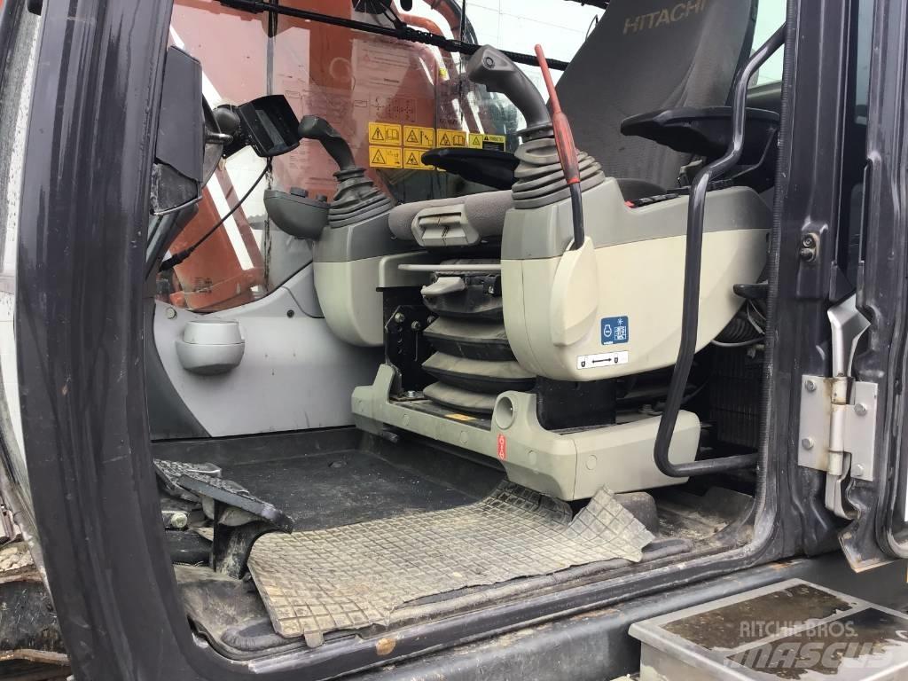 Hitachi ZX 210 LC Kāpurķēžu ekskavatori