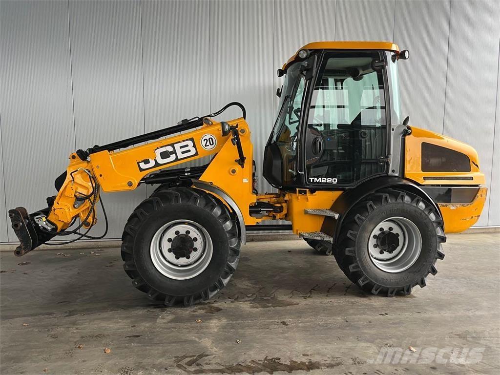 JCB TM 220 Agri Iekrāvēji uz riteņiem