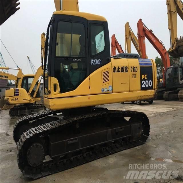 Komatsu pc200-7 Kāpurķēžu ekskavatori