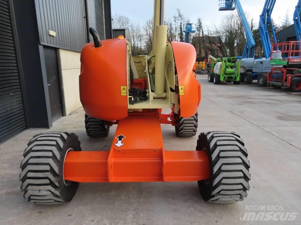 JLG 450 AJ Strēles pacēlāji