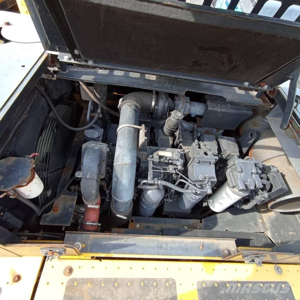 Komatsu PC 400-8 Kāpurķēžu ekskavatori