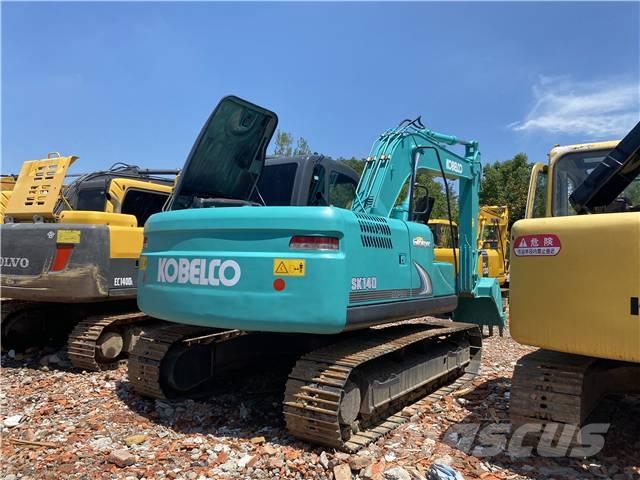 Kobelco SK 140 Kāpurķēžu ekskavatori