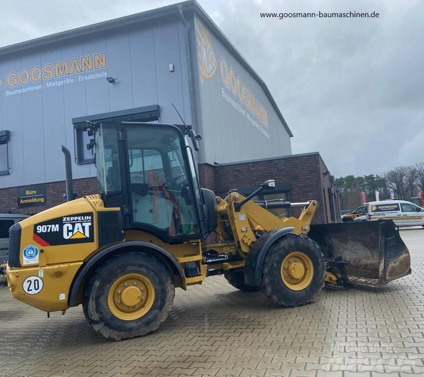 CAT 907 M Iekrāvēji uz riteņiem