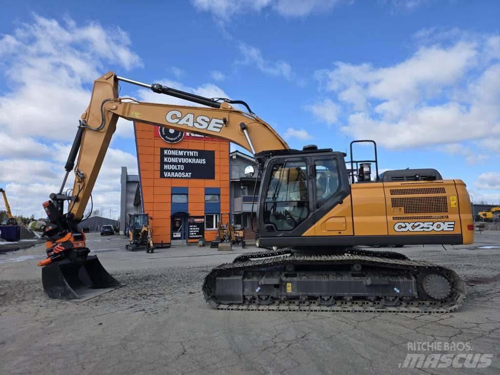 CASE CX 250 E LC Kāpurķēžu ekskavatori