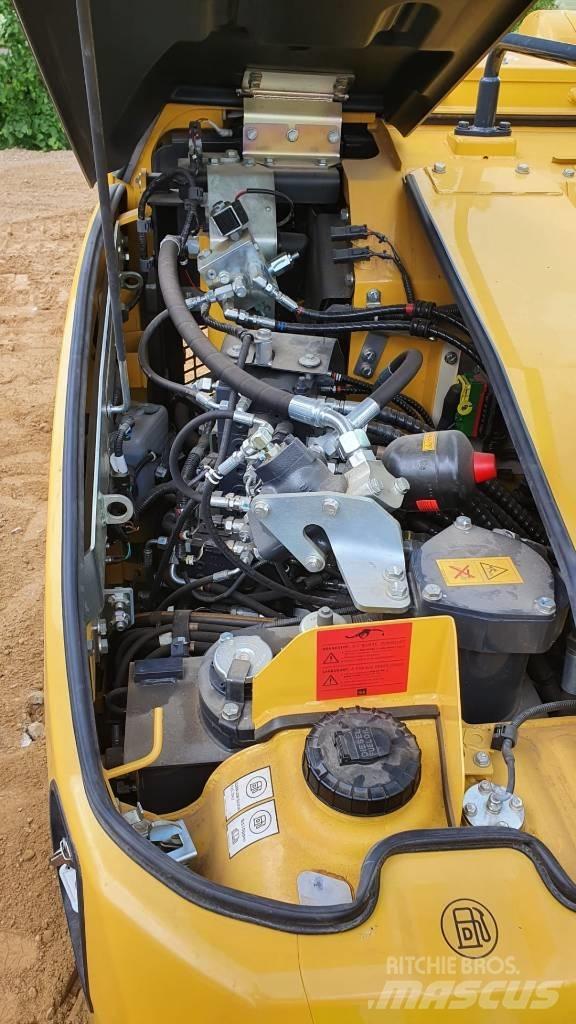 Komatsu PC88 MR-11E0 Vidēja lieluma ekskavatori 7 t - 12 t