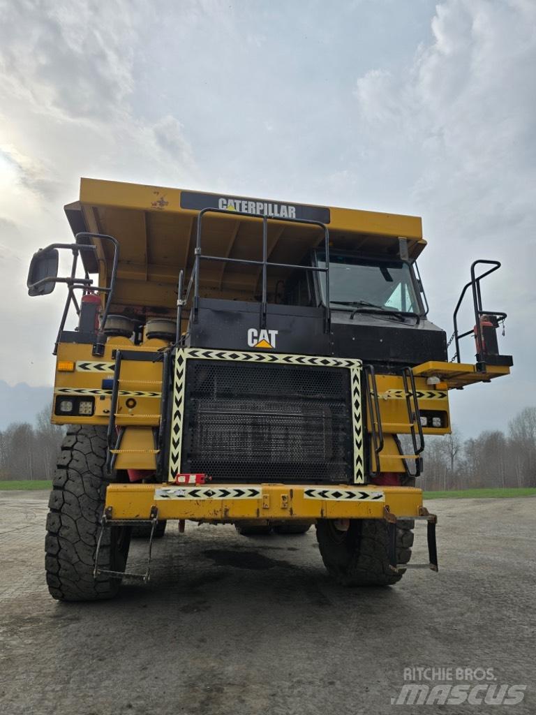 CAT 773 E Karjeras kravas automašīnas