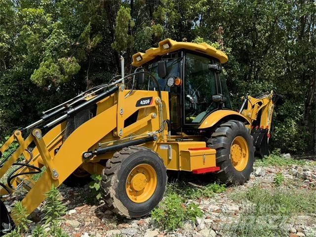 CAT 420 F Ekskavatori-iekrāvēji