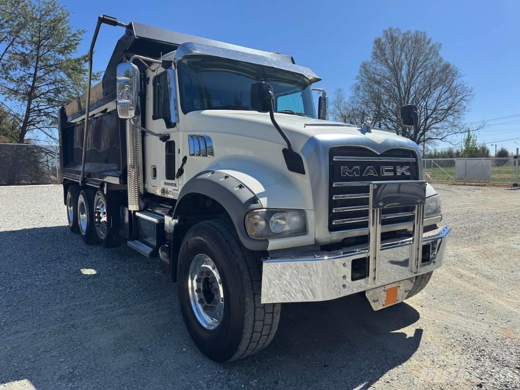Mack Granite GU 433 Pašizgāzējs