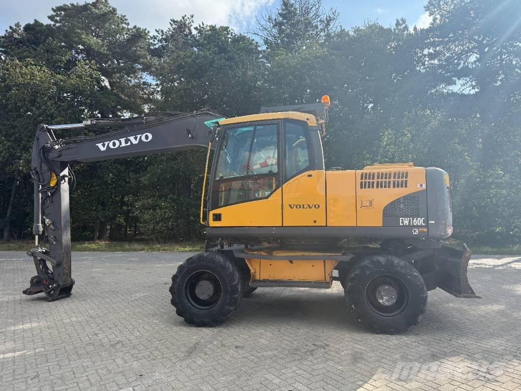Volvo EW 160 C Ekskavatori uz riteņiem