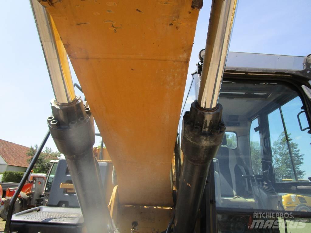 CAT 318 E L Kāpurķēžu ekskavatori