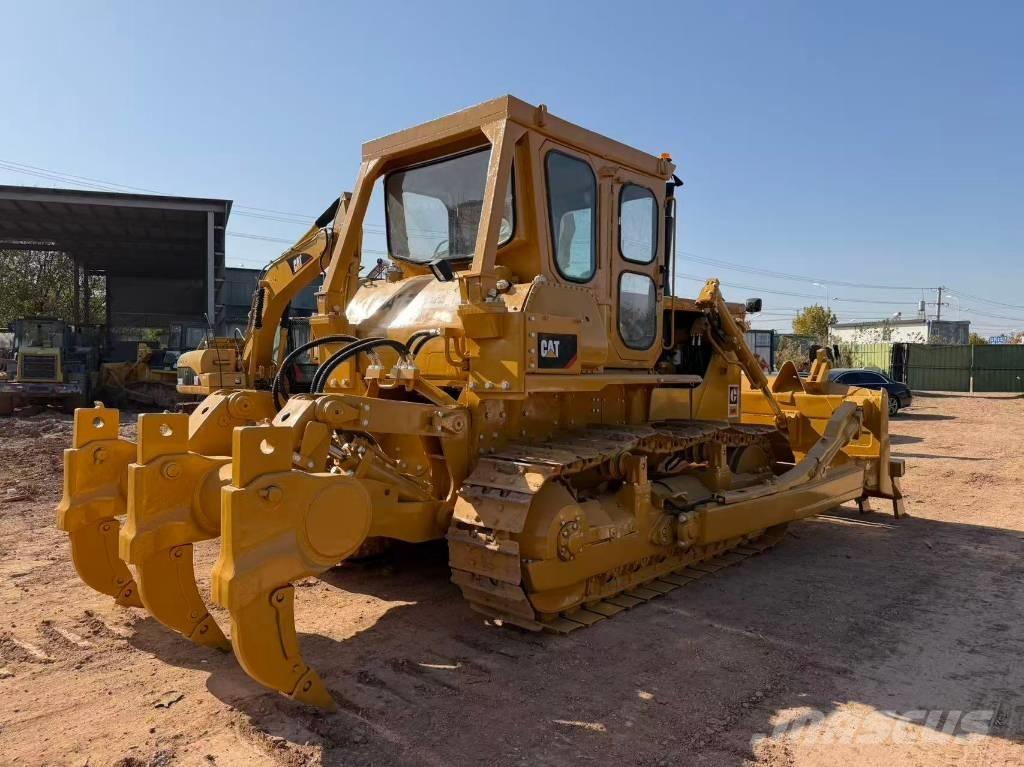 CAT D 8 K Kāpurķēžu buldozeri