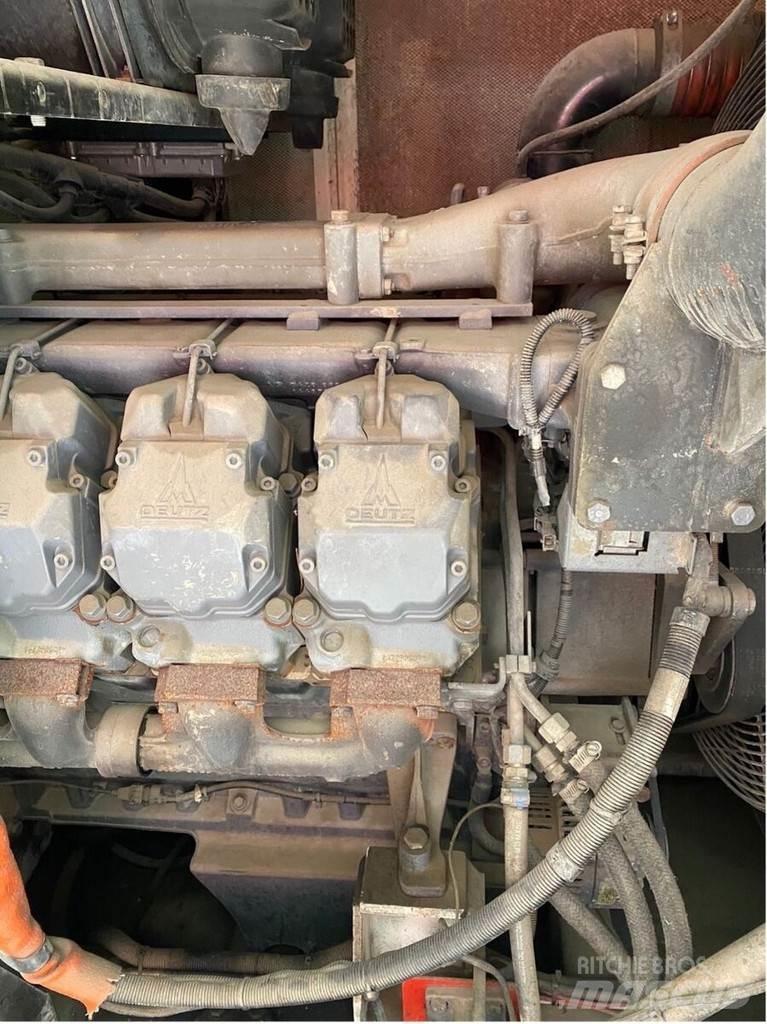 Soilmec 7T 600 Kravas mašīna- betona sūknis
