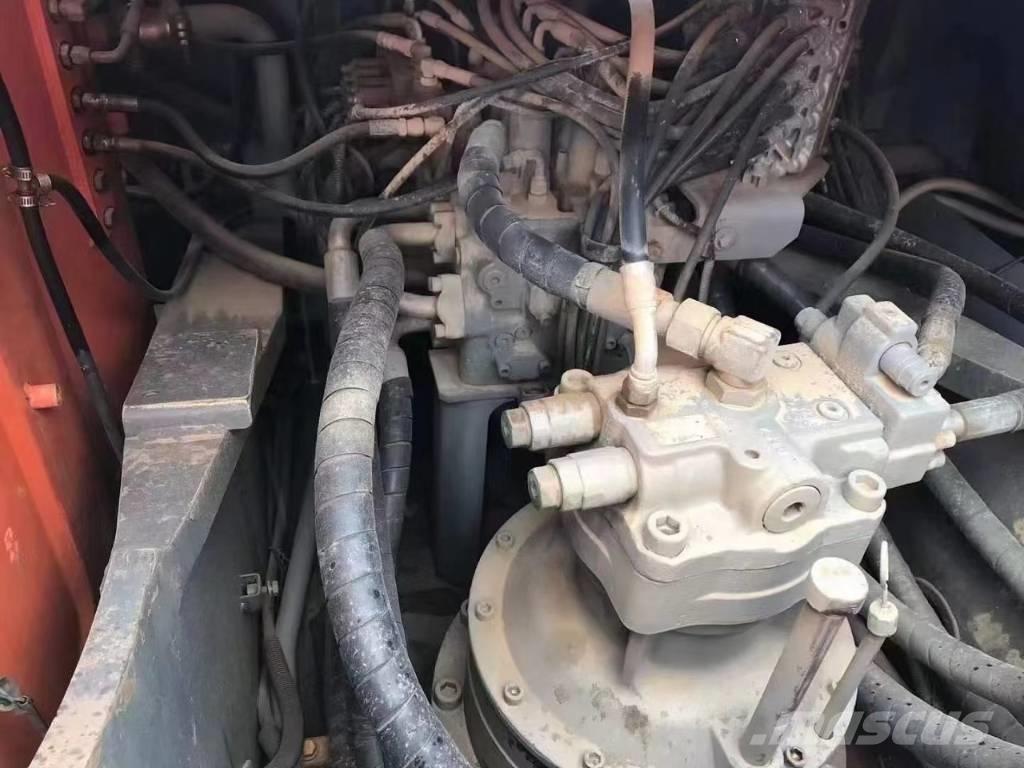 Hitachi ZX350 Kāpurķēžu ekskavatori