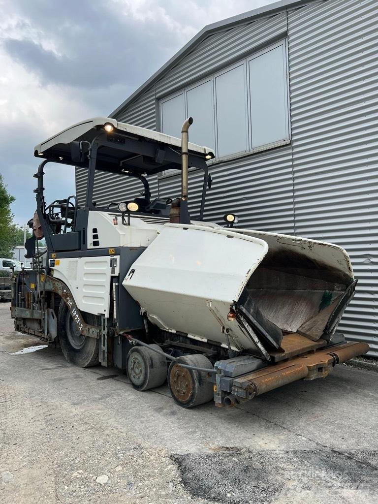 Vögele Super 1803-2 Specializēti vilcēji