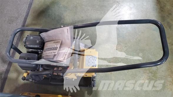 Bomag BVP10/36 Piekabināmie vibroveltņi