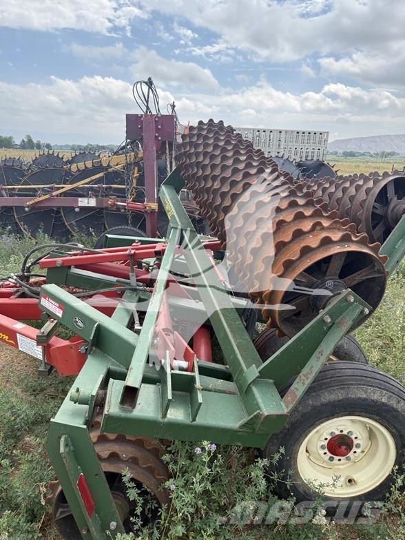 Brillion X108 Cita augsnes apstrādes tehnika un papildaprīkojums