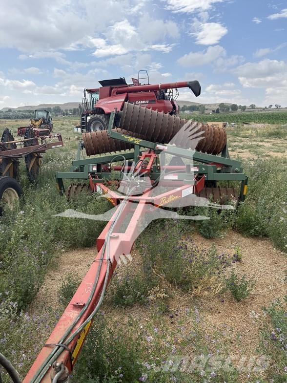 Brillion X108 Cita augsnes apstrādes tehnika un papildaprīkojums