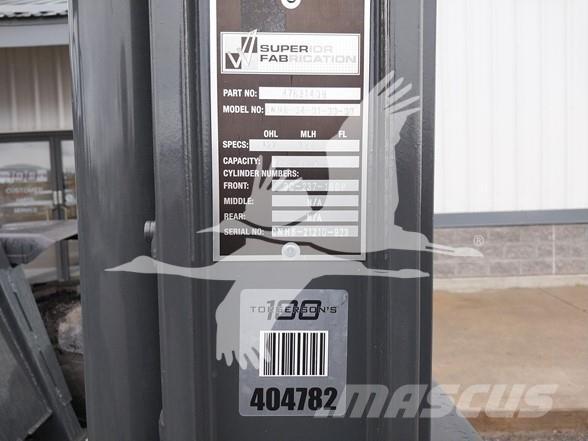 CASE 586H Apvidus autokrāvējs