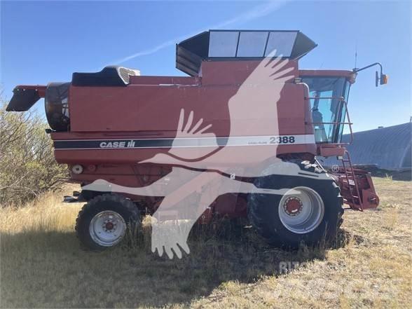 Case IH 2388 Ražas novākšanas kombaini