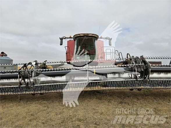 Case IH 8250 Ražas novākšanas kombaini