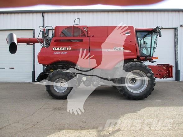 Case IH 9250 Ražas novākšanas kombaini