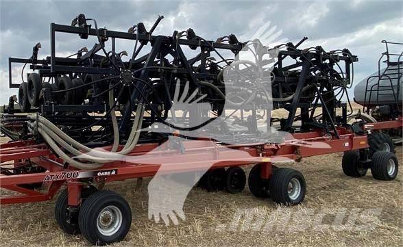 Case IH ATX700 Sējmašīnas