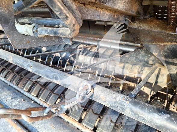 Case IH RB565 Rituļu preses