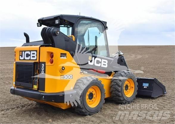 JCB 300 Lietoti riteņu kompaktiekrāvēji