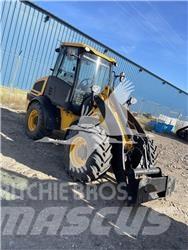 JCB 409 Iekrāvēji uz riteņiem