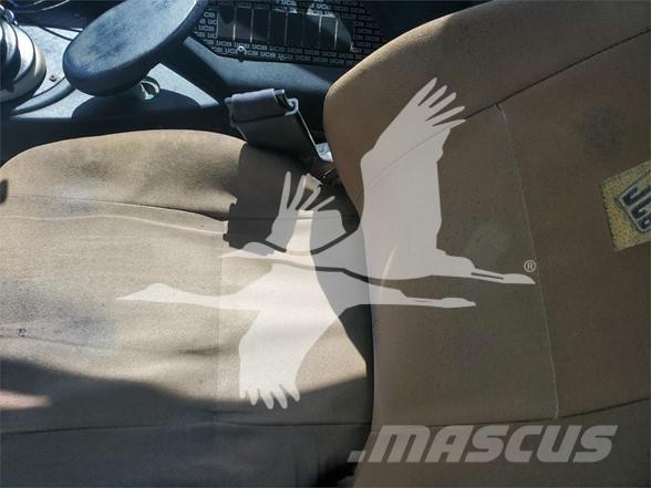 JCB 417 Iekrāvēji uz riteņiem