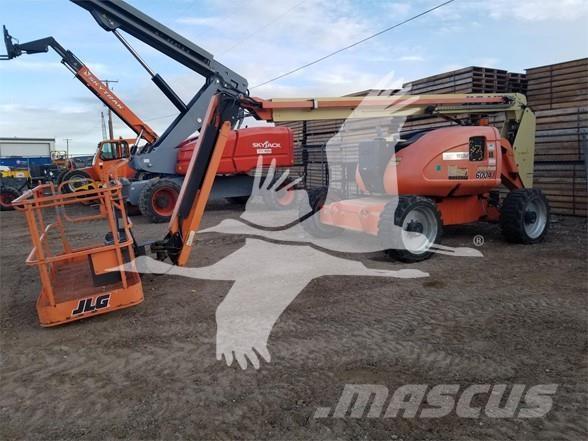 JLG 600AJ Strēles pacēlāji