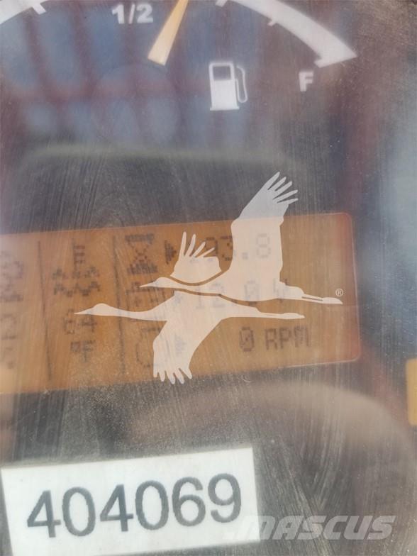 SkyTrak 10054 Teleskopiskie manipulatori