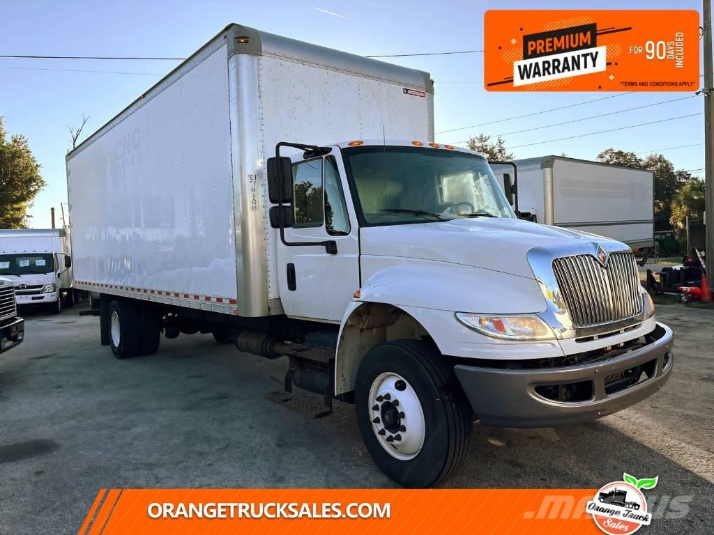International 4300 Furgons