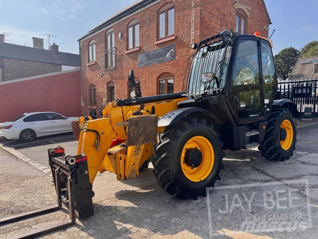 JCB 535-125 Hiviz Teleskopiskie manipulatori
