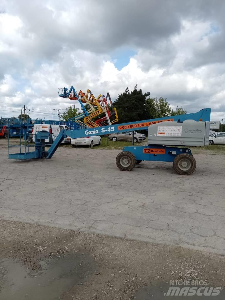 Genie S 45 Teleskopiskie pacēlāji