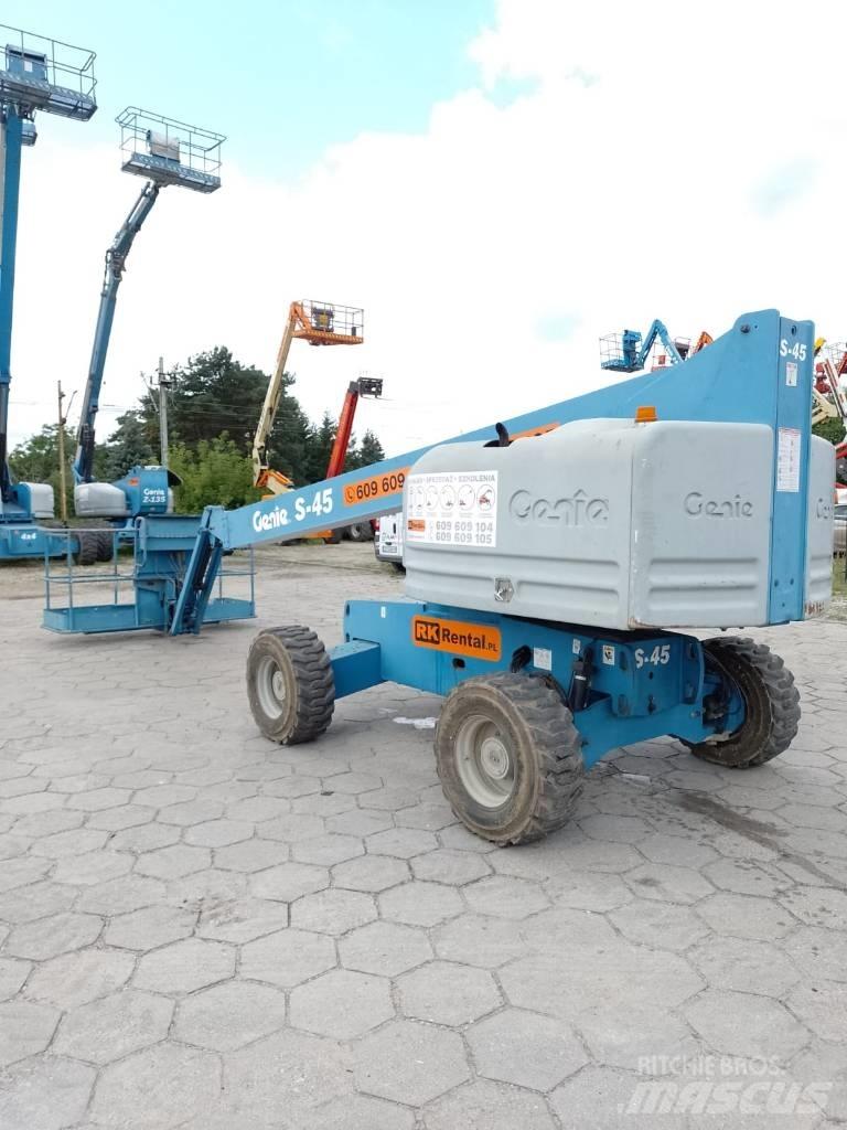 Genie S 45 Teleskopiskie pacēlāji