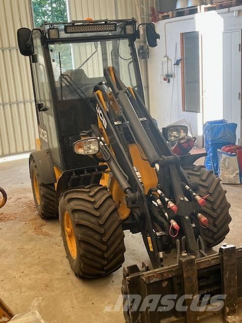 JCB 403 Mini iekrāvēji
