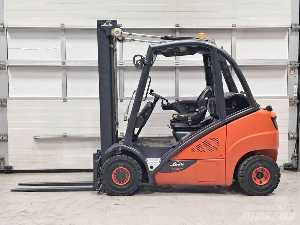Linde H25T-02 LPG tehnika