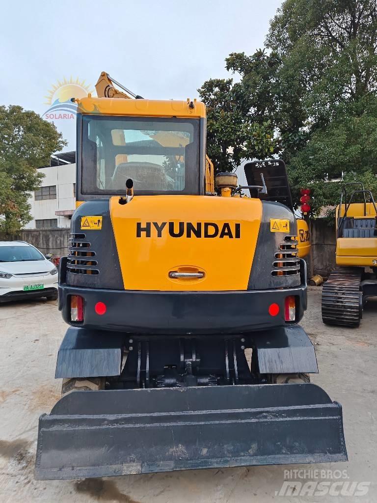 Hyundai R 60 W Ekskavatori uz riteņiem