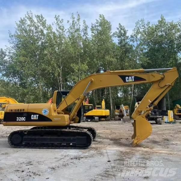CAT 320 C Kāpurķēžu ekskavatori