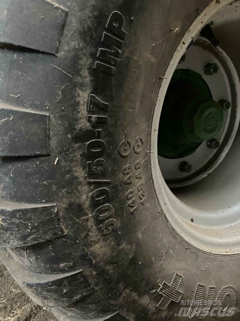 McHale F5400 Rituļu preses