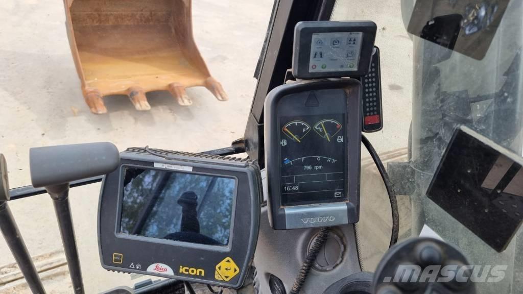 Volvo EC 300 D L Kāpurķēžu ekskavatori