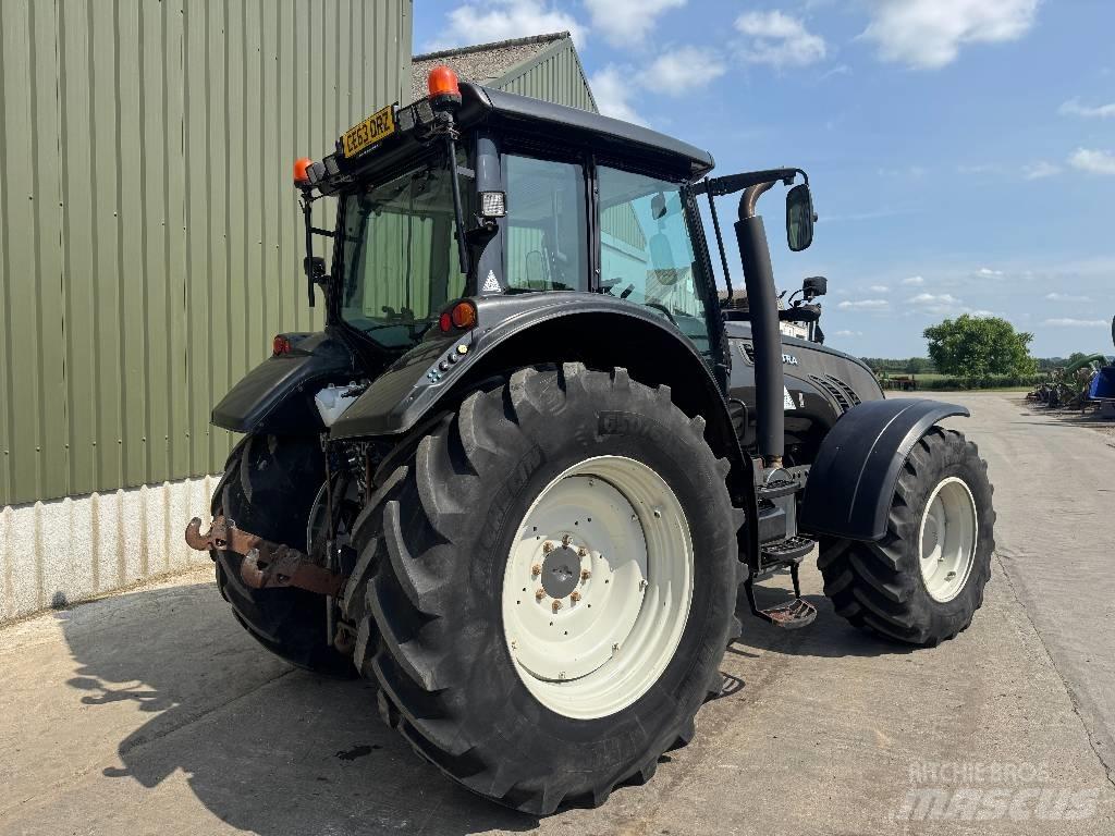 Valtra T163 Direct Traktori