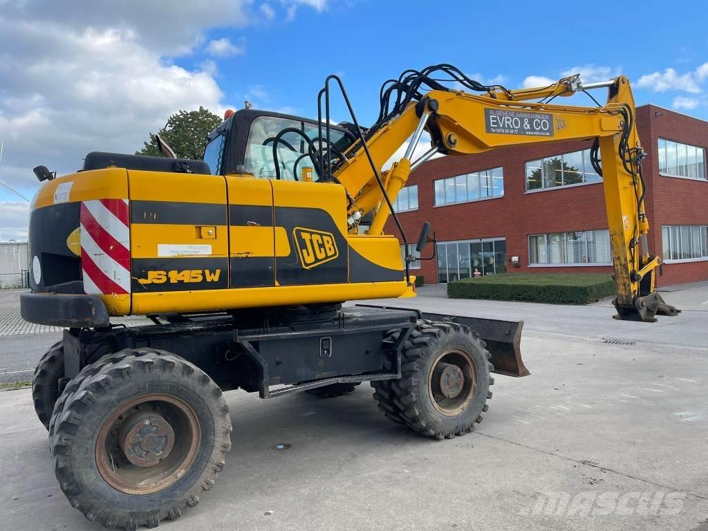 JCB JS 145 W Ekskavatori uz riteņiem