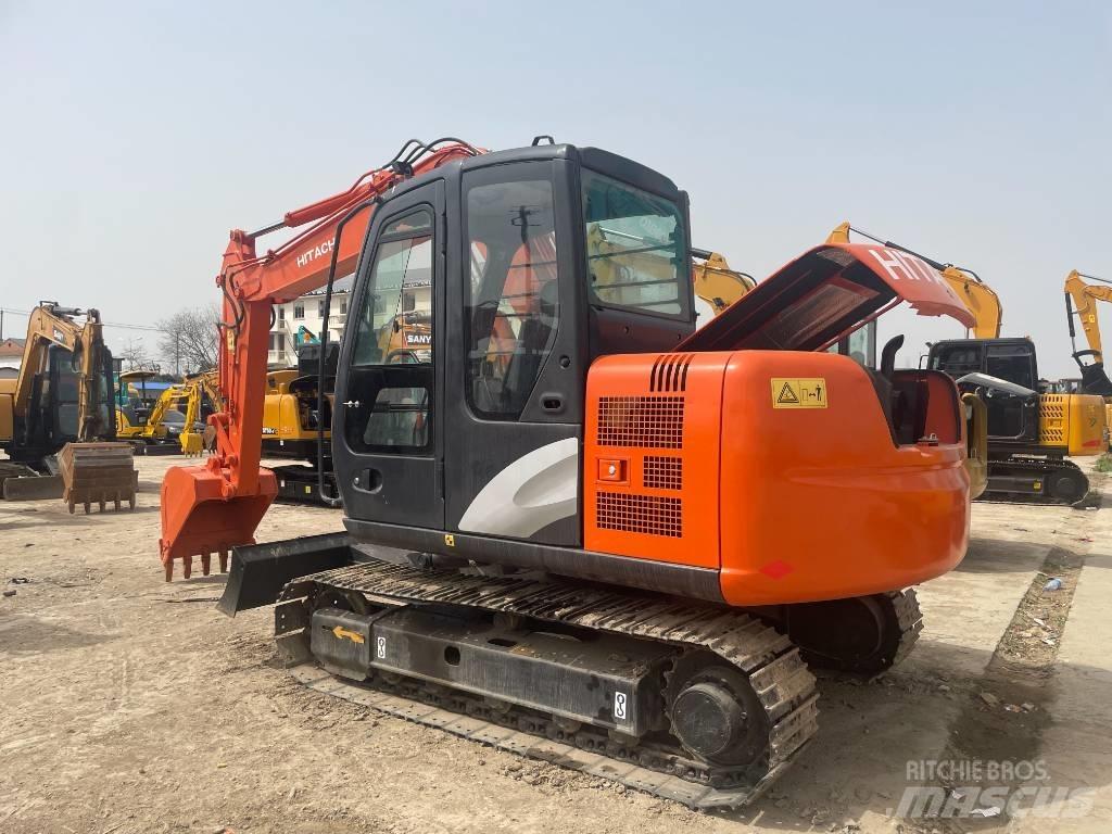Hitachi ZX 70 Kāpurķēžu ekskavatori