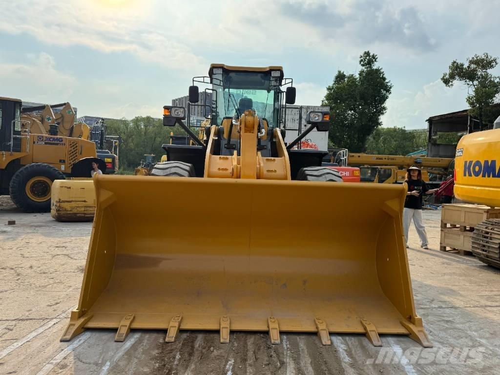 SDLG 958F Iekrāvēji uz riteņiem