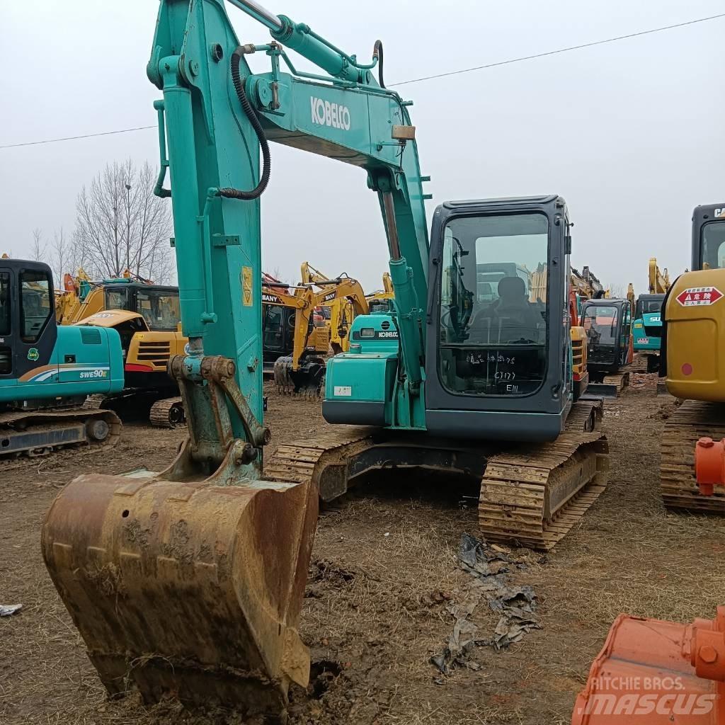 Kobelco SK75-8 Vidēja lieluma ekskavatori 7 t - 12 t