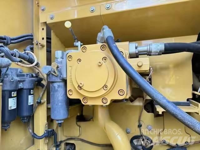 CAT 320 GC Kāpurķēžu ekskavatori